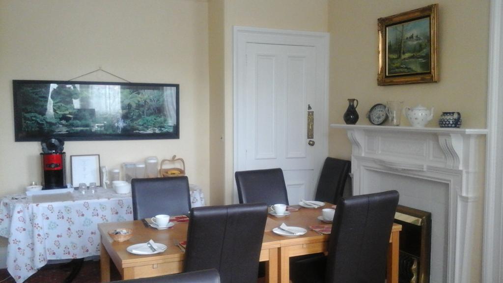 Lindores Guesthouse Peebles Extérieur photo